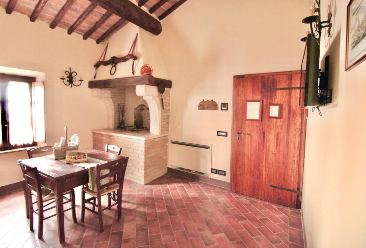 Il Rifugio Del Falconiere Sovicille Bagian luar foto